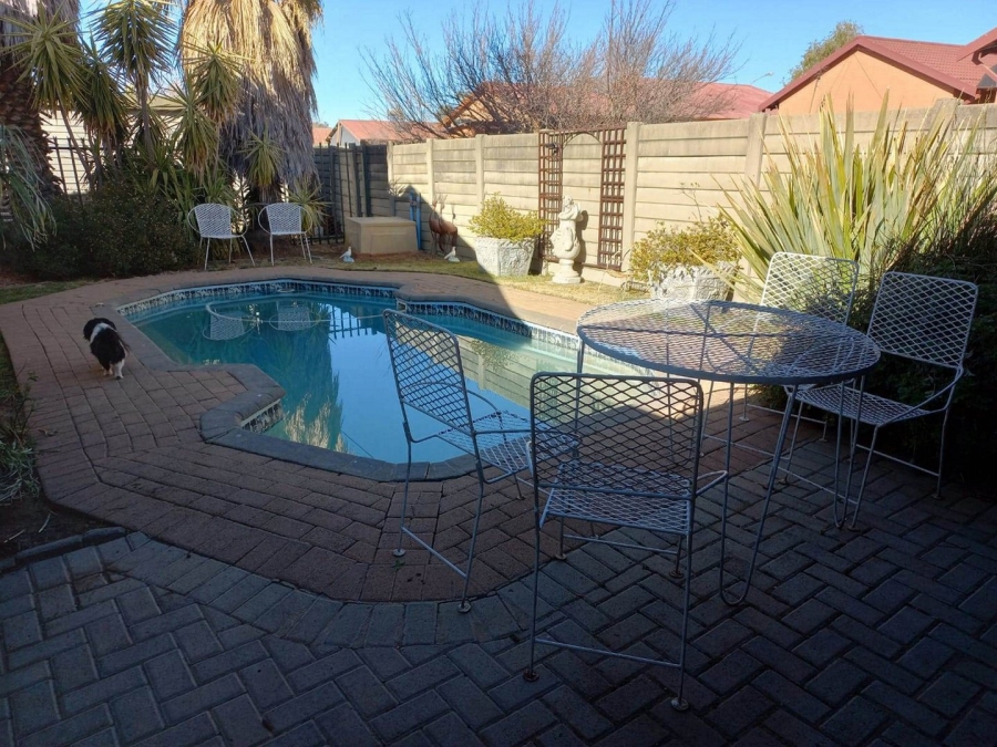  Bedroom Property for Sale in West Park Free State